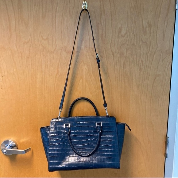 MICHAEL KORS Navy Blue  Crocodile Embossed Leather Selma Tote Satchel - Picture 1 of 16